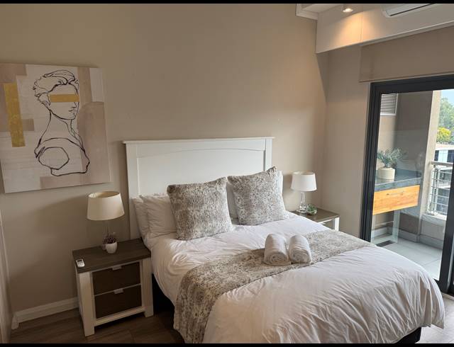 2 BEDROOM APARTMENT FOR SALE IN MENLYN
